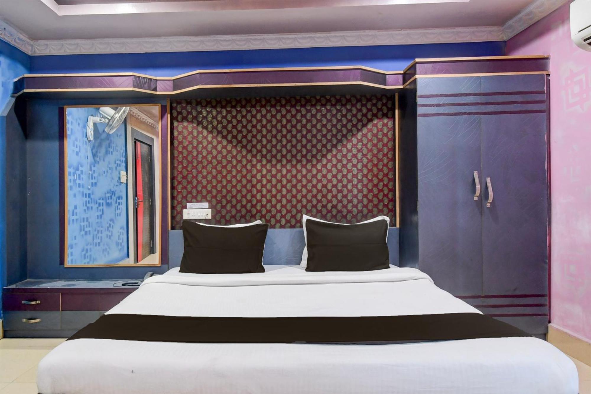 Hotel O Blue Royal Бхубанешвар Екстериор снимка