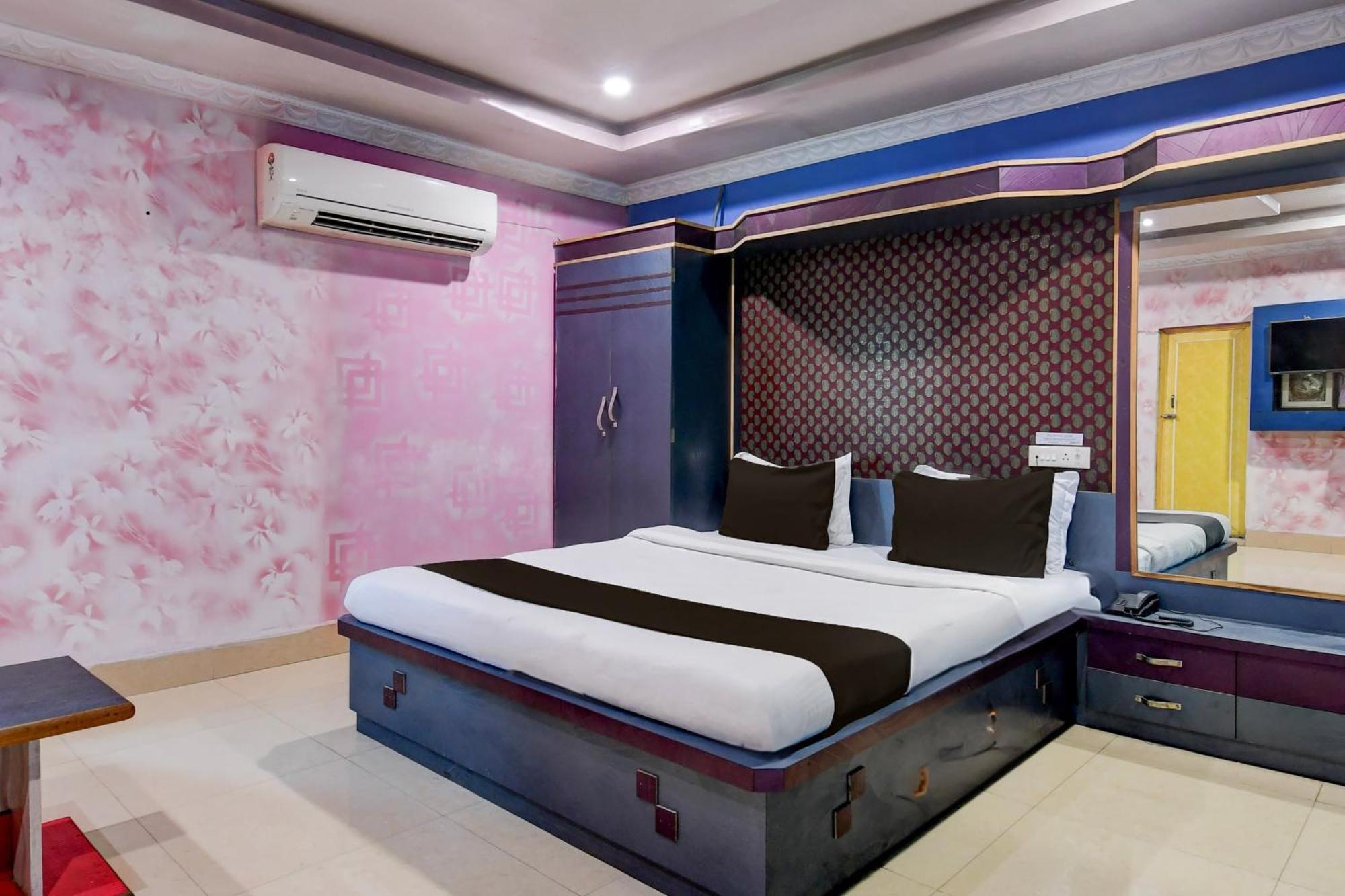 Hotel O Blue Royal Бхубанешвар Екстериор снимка