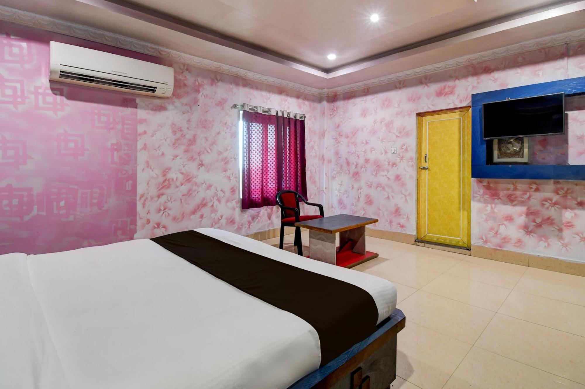 Hotel O Blue Royal Бхубанешвар Екстериор снимка